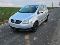 Gebraucht VW Fox Basis 55 PS (40 kW) 2007 Silber Kleinwagen