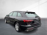 Gebraucht Audi A4 163 PS (119 kW) 2022 Schwarz Kombi