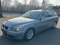 Gebraucht BMW 530 Advantage 231 PS (169 kW) 2006 Grau Kombi