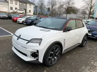 Käytetty Renault R5 Techno 80 kW (110 HP) 2025 Valkoinen Viistoperä