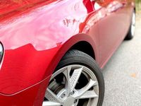 Gebraucht VW Golf Cabriolet 105 PS (77 kW) 2012 Rot Cabrio