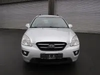Gebraucht Kia Carens EX 144 PS (105 kW) 2009 Brilliantsilber met. Van / Kleinbus