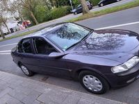 Brugt Opel Vectra 101 HK (74 kW) 1996 Blå Sedan