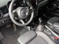 Używany Mini Cooper S Classic 178 KM (130 kW) 2024 Czarny Hatchback