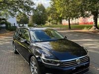 Gebraucht VW Passat Highline 150 PS (110 kW) 2015 Schwarz Kombi