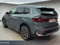 Neu BMW iX1 Performance 230 kW (313 PS) 2026 Grün SUV
