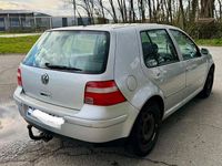 Gebraucht VW Golf IV Pacific 75 PS (55 kW) 2003 Silber Limousine