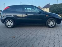 Gebraucht Ford Focus 75 PS (55 kW) 2004 Schwarz Coupé
