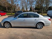 Gebraucht BMW 523 190 PS (139 kW) 2007 Silber Limousine