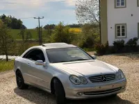 Gebraucht Mercedes CLK320 218 PS (160 kW) 2003 Silber Coupé