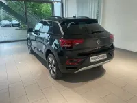 Gebraucht VW T-Roc Move 150 PS (110 kW) 2023 Schwarz SUV