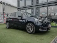 Gebraucht BMW 225 Active Tourer Luxury Line 136 PS (100 kW) 2018 Blau Van / Kleinbus