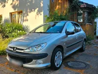 Gebraucht Peugeot 206 74 PS (54 kW) 2006 Silber Kleinwagen