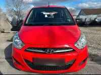 Gebraucht Hyundai i10 67 PS (49 kW) 2011 Rot Kleinwagen