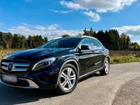 Gebraucht Mercedes GLA250 211 PS (155 kW) 2016 Schwarz SUV