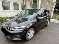 Gebraucht VW Touran Highline 150 PS (110 kW) 2017 Schwarz Van / Kleinbus