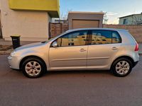 Gebraucht VW Golf V 74 PS (54 kW) 2005 Silber Kleinwagen