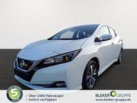 Gebraucht Nissan Leaf Acenta 110 kW (150 PS) 2021 Arctic solid white Kleinwagen