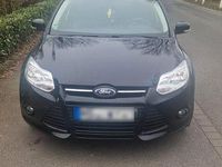 Gebraucht Ford Focus 125 PS (91 kW) 2013 Schwarz Kombi