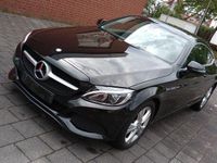 Gebraucht Mercedes C180 156 PS (114 kW) 2017 Schwarz/baltic black Coupé