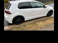 Gebraucht VW Golf 300 PS (220 kW) 2016 Weiß Coupé