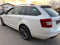 Gebraucht Skoda Octavia RS 184 PS (135 kW) 2014 Weiß Kleinwagen