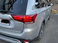 gebraucht Mitsubishi Outlander 2.0 4WD CVT Diamant+