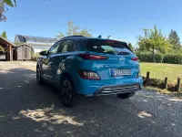 Gebraucht Hyundai Kona 100 kW (136 PS) 2021 Blau SUV