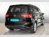 Gebraucht VW Touran Move 150 PS (110 kW) 2023 Schwarz Van / Kleinbus