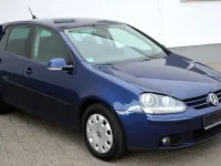 Gebraucht VW Golf VI United 105 PS (77 kW) 2008 Blau Kleinwagen