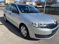 Gebraucht Skoda Rapid Active 86 PS (63 kW) 2014 Silber Kleinwagen