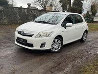 Gebraucht Toyota Auris Hybrid Life 99 PS (72 kW) 2011 Weiß Limousine