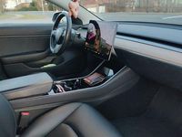 Gebraucht Tesla Model 3 350 kW (476 PS) 2019 Weiß Limousine