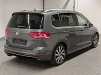 Gebraucht VW Touran Highline 150 PS (110 kW) 2018 Indiumgraumet. Van / Kleinbus
