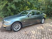 Second-hand BMW 320 170 CP (125 kW) 2010 Gri Berlinǎ