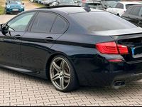 Gebraucht BMW 550 M Sport 408 PS (300 kW) 2011 Schwarz Limousine