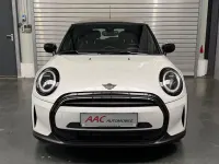 Gebraucht Mini Cooper Classic 136 PS (100 kW) 2023 Weiß Kleinwagen