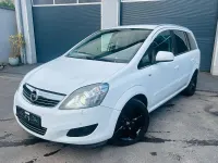 Gebraucht Opel Zafira 125 PS (91 kW) 2013 Weiß Van / Kleinbus