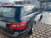 Gebraucht Mercedes E250 204 PS (150 kW) 2011 Schwarz Limousine