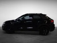 Gebraucht VW T-Roc R-line 150 PS (110 kW) 2024 Grenadillschwarz metallic SUV