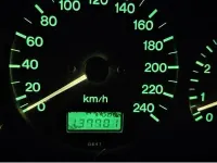 Gebraucht Mazda 626 116 PS (85 kW) 1998 Weiß Limousine