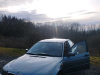 Gebraucht BMW 318 143 PS (105 kW) 2003 Grau Limousine