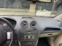 gebraucht Ford Fiesta 1.4 Ghia Klima Automatik TÜV AU neu - Wenige km