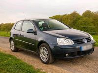 Usata VW Golf V 80 CV (58 kW) 2007 Blu Utilitaria