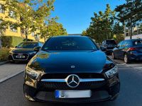 Gebraucht Mercedes A200 163 PS (119 kW) 2018 Schwarz Limousine