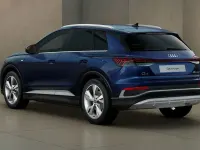 Używany Audi Q4 e-tron S-Line 210 kW (286 KM) 2025 Niebieski SUV