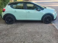 Gebraucht Citroën C3 Feel 82 PS (60 kW) 2017 Grün Kleinwagen