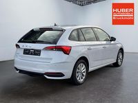 Neu Skoda Scala Selection 116 PS (85 kW) 2025 Moonweis metallic Kleinwagen