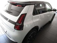 Gebraucht Renault 5 E-Tech Komfort 110 kW (150 PS) 2025 Perlmuttweiß Limousine