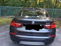 gebraucht BMW X4 xDrive20d in Gute Zustand.